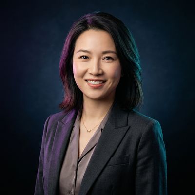 黑丝制片总监林婉清